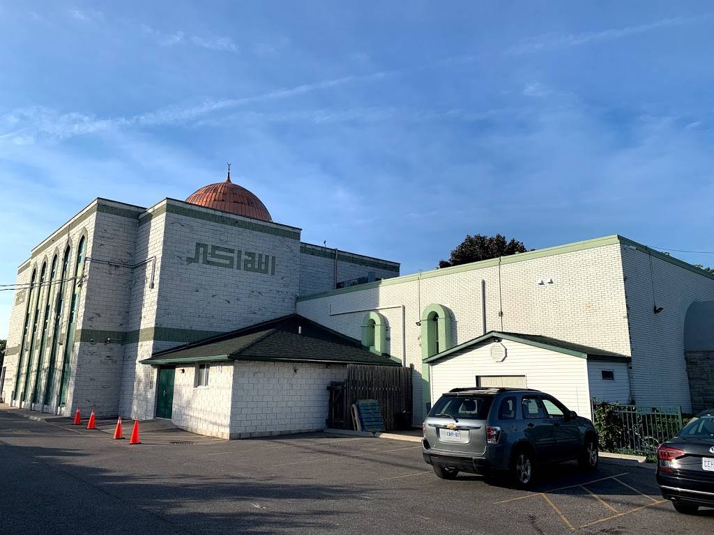 Windsor Mosque | 1320 Northwood St, Windsor, ON N9E 1A4, Canada | Phone: (519) 966-2355