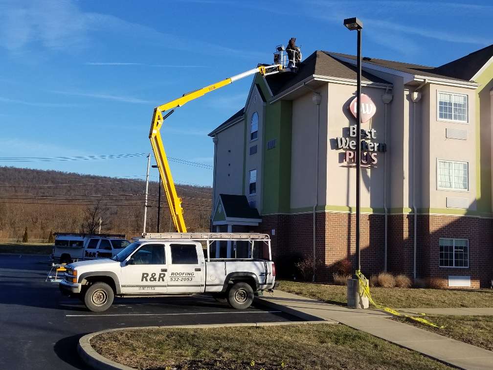 R & R Roofing | 111 Walnut Dale Rd, Shippensburg, PA 17257, USA | Phone: (717) 532-2053