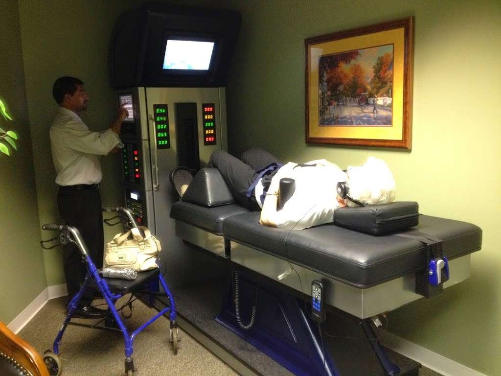 Dr. Ali Hamtaee, DC - Spine Correction | 28023 US-27, Dundee, FL 33838, USA | Phone: (863) 438-2772