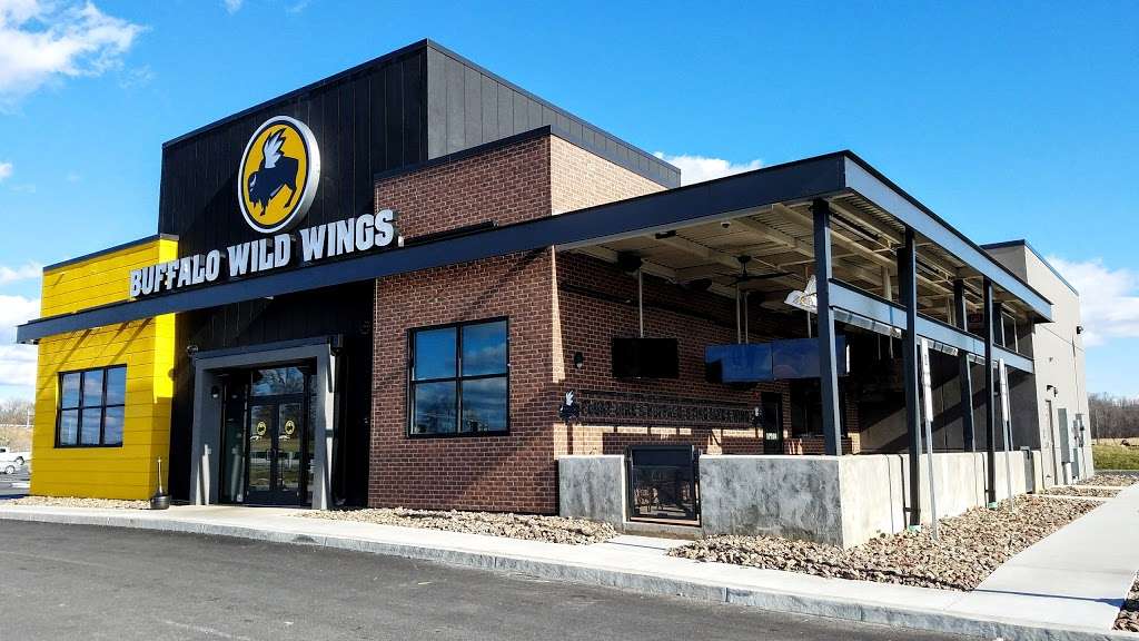 Buffalo Wild Wings | 540 Walker Rd, Chambersburg, PA 17201, USA | Phone: (717) 261-0632
