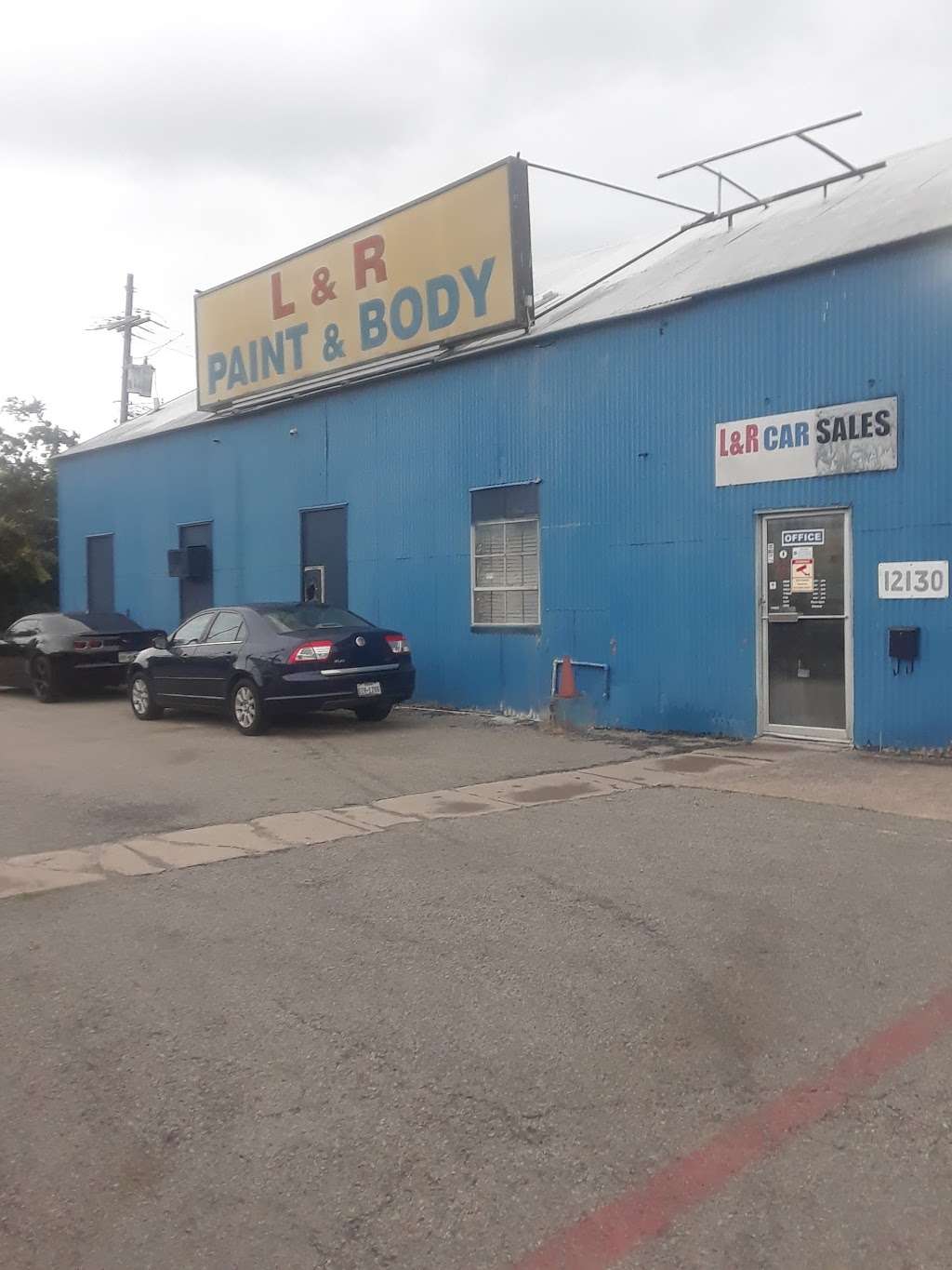 L & R Paint & Body Shop | 12130 Harry Hines Blvd, Dallas, TX 75234, USA | Phone: (972) 484-3595