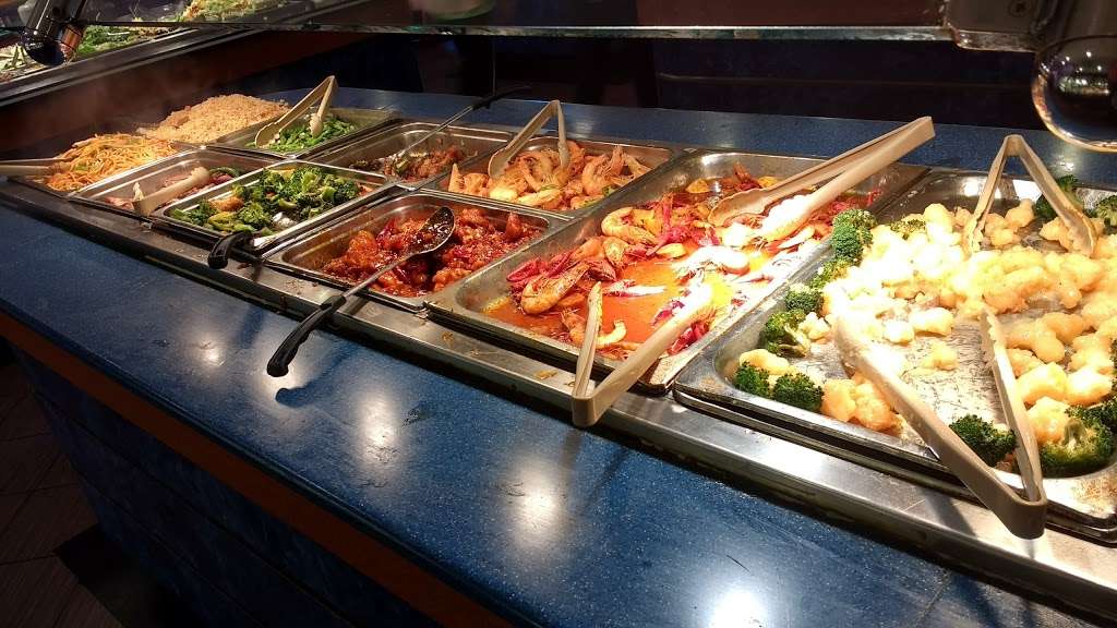 International Buffet | 2323 Via Campo, Montebello, CA 90640 | Phone: (323) 726-1668