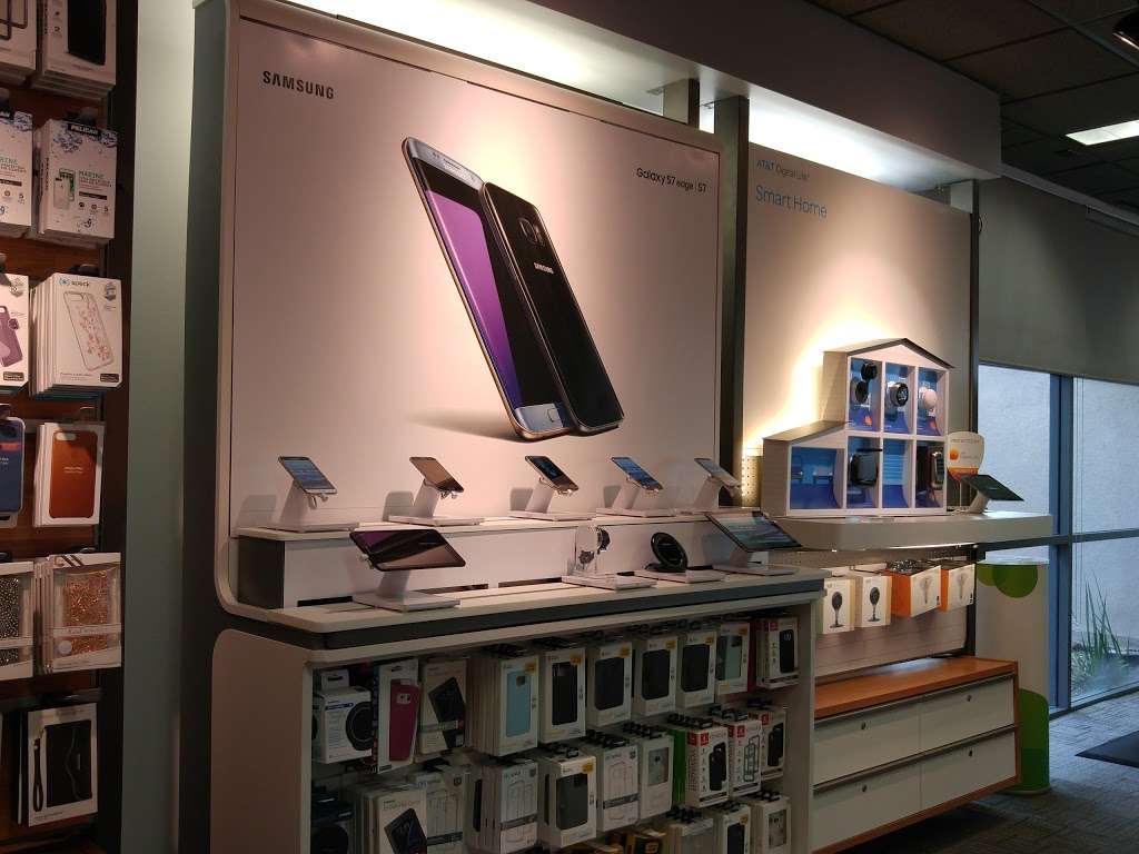 AT&T Store | 810 E Valley Blvd Space A, Alhambra, CA 91801, USA | Phone: (626) 382-0241