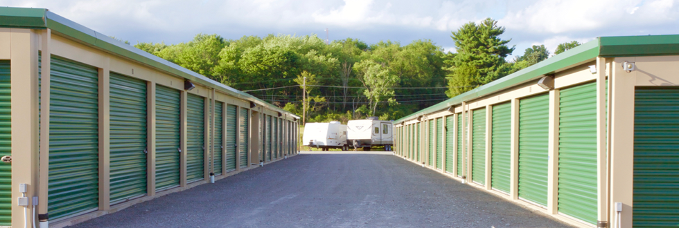 Deer Creek Self Storage | 9 Commerce Drive, Gibsonia, PA 15044 | Phone: (724) 444-5656