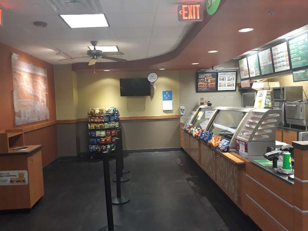 Subway Sandwich Shop | 9725 NW 117th Ave #115, Medley, FL 33178 | Phone: (786) 542-6130