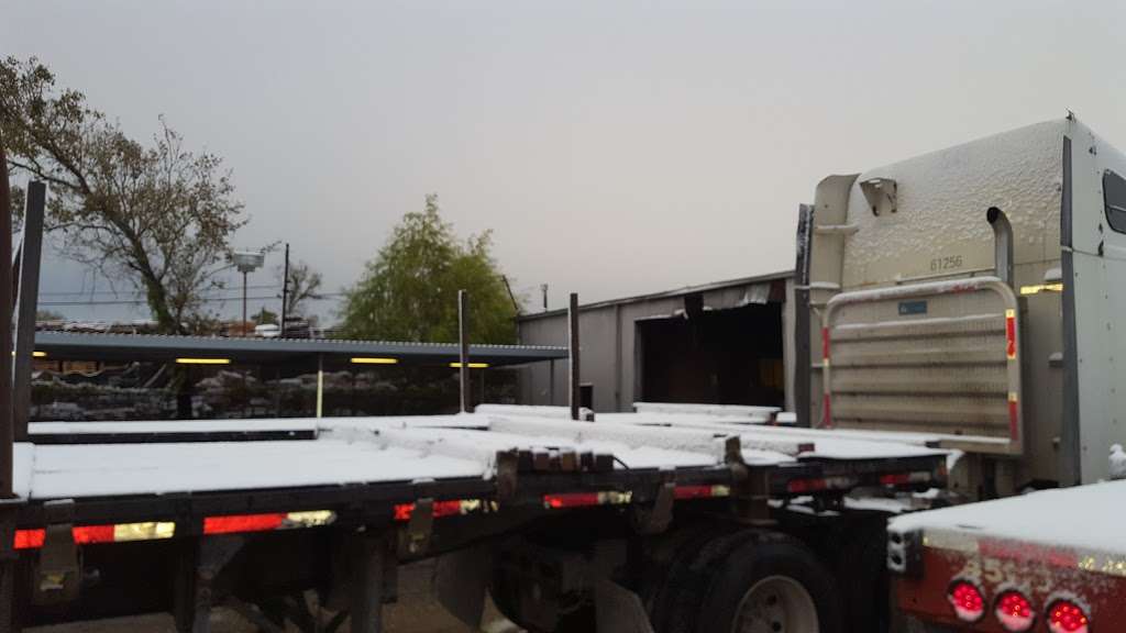 H P Trucklines & Storage Inc | 8826 Mississippi St, Houston, TX 77029, USA | Phone: (713) 672-9744