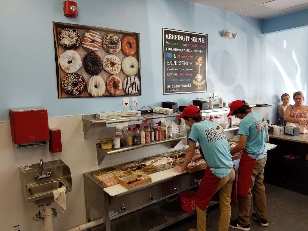 Duck Donuts | 5272 Campbell Boulevard D White Marsh, Nottingham, MD 21236 | Phone: (410) 931-1601