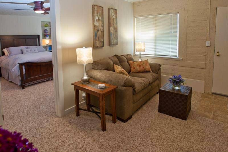 Boise Hillside Suites | 4480 N Kitsap Way, Boise, ID 83703, USA | Phone: (208) 914-5595