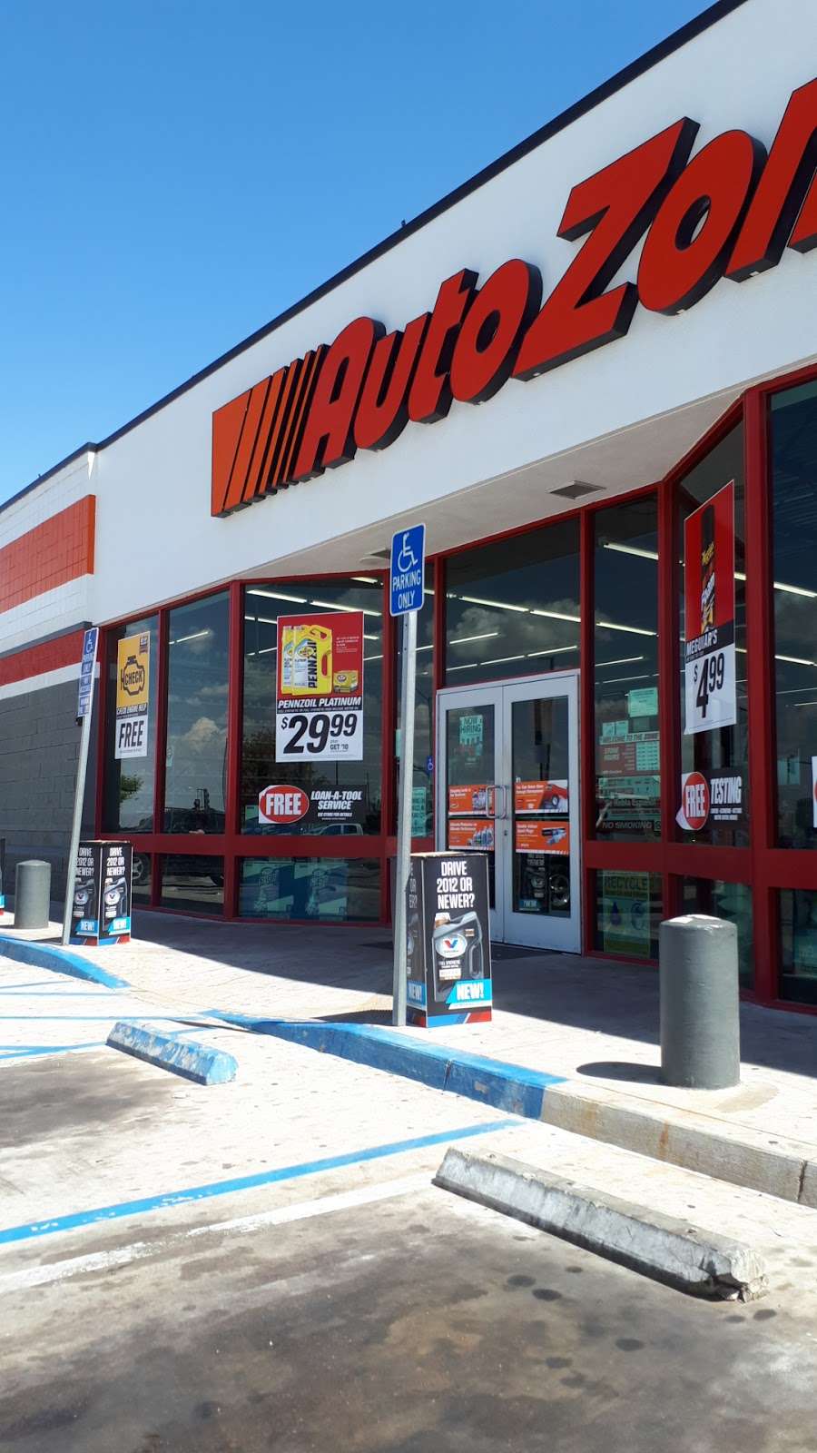 AutoZone Auto Parts | 15273 Bear Valley Rd, Hesperia, CA 92345 | Phone: (760) 947-7598