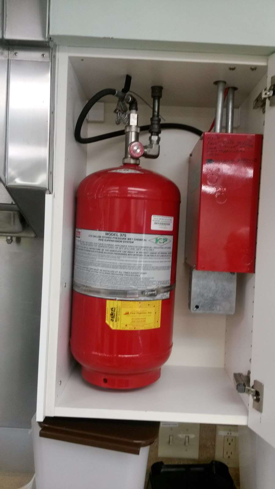 Co2 & Fire Equipment Service Center | 1700 W Memorial Blvd, Lakeland, FL 33815 | Phone: (863) 688-3473