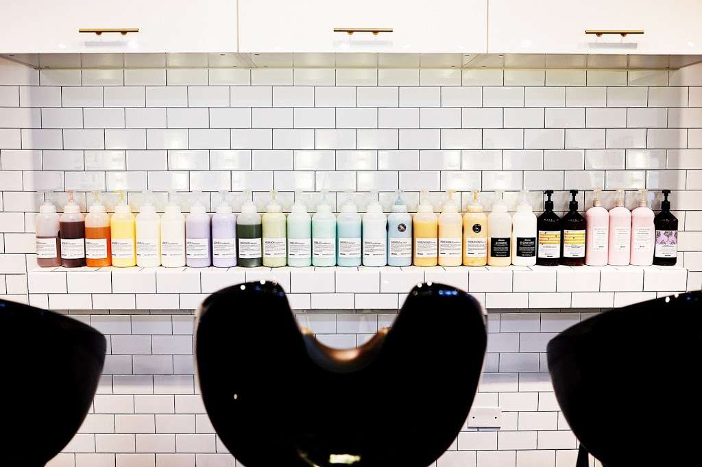 Marin Hair Co | 2500 N California Ave, Chicago, IL 60647 | Phone: (773) 687-9990