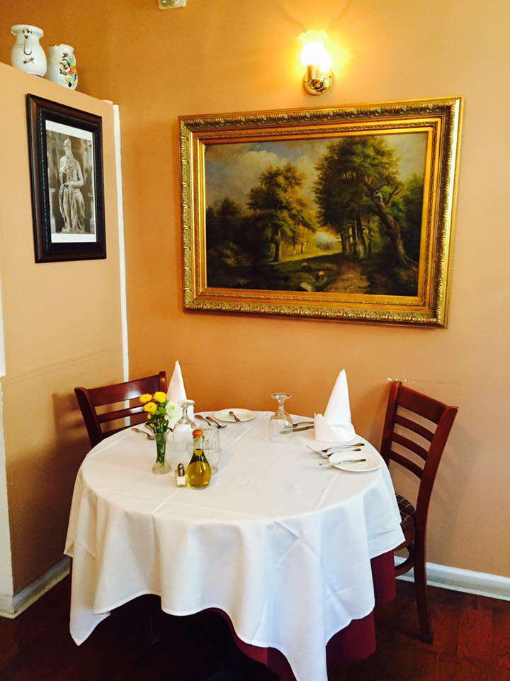 La Piccola Casa | 410 W Boston Post Rd, Mamaroneck, NY 10543, USA | Phone: (914) 777-3766