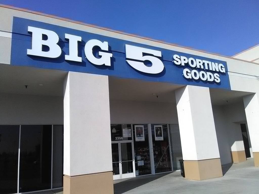 Big 5 Sporting Goods | 3356 E Floral Ave, Selma, CA 93662, USA | Phone: (559) 896-1723