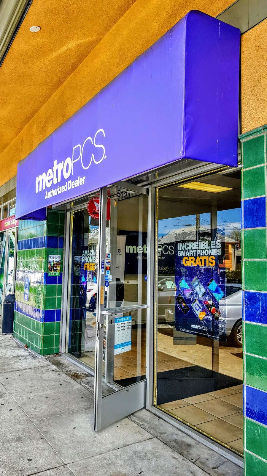 Metro by T-Mobile | 5131 Telegraph Ave, Oakland, CA 94609 | Phone: (510) 652-1111