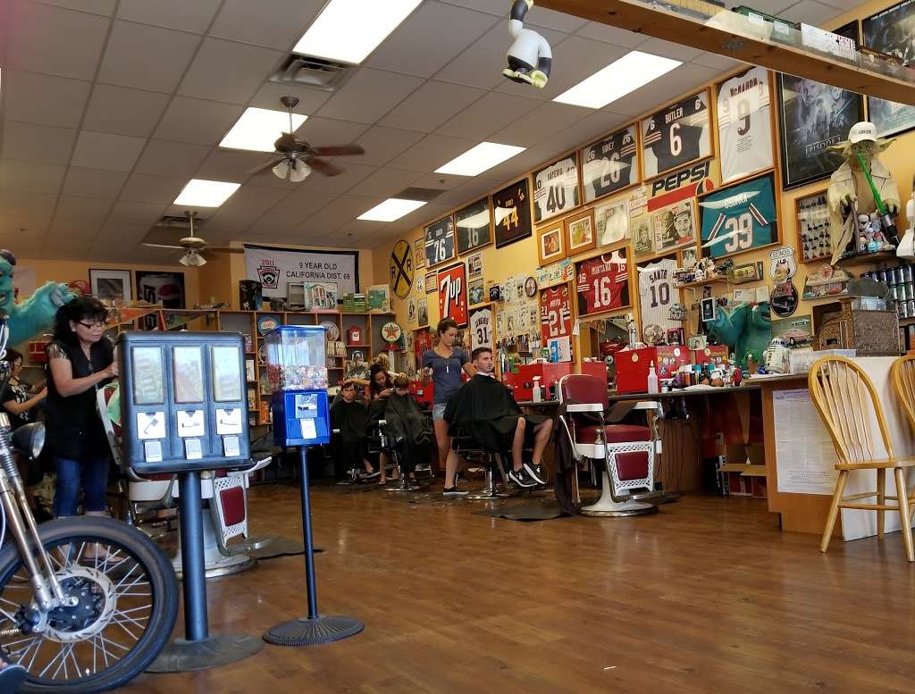Stews Barber Shop | 25642 Crown Valley Pkwy, Ladera Ranch, CA 92694, USA | Phone: (949) 429-8555