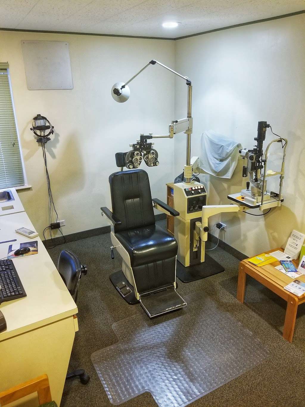 Insight Eyecare Center - Lakewood | 1345 Wadsworth Blvd, Lakewood, CO 80214, USA | Phone: (303) 238-9900