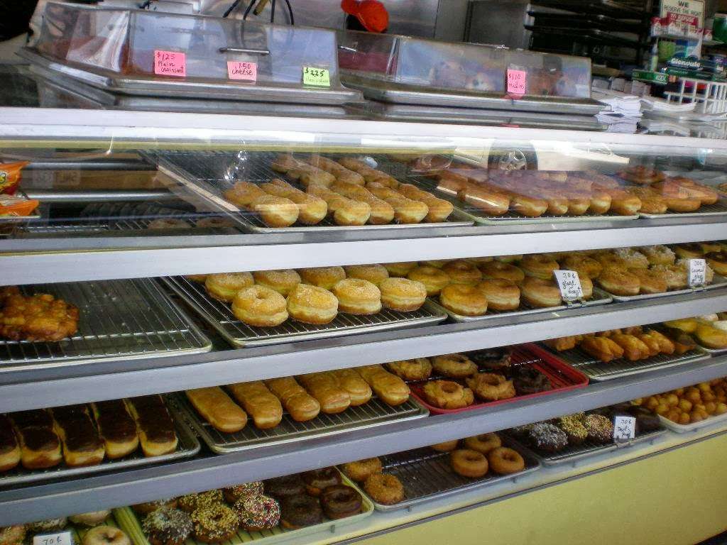 Rose Donuts | 11038 S Inglewood Ave, Inglewood, CA 90304, USA | Phone: (323) 338-7486