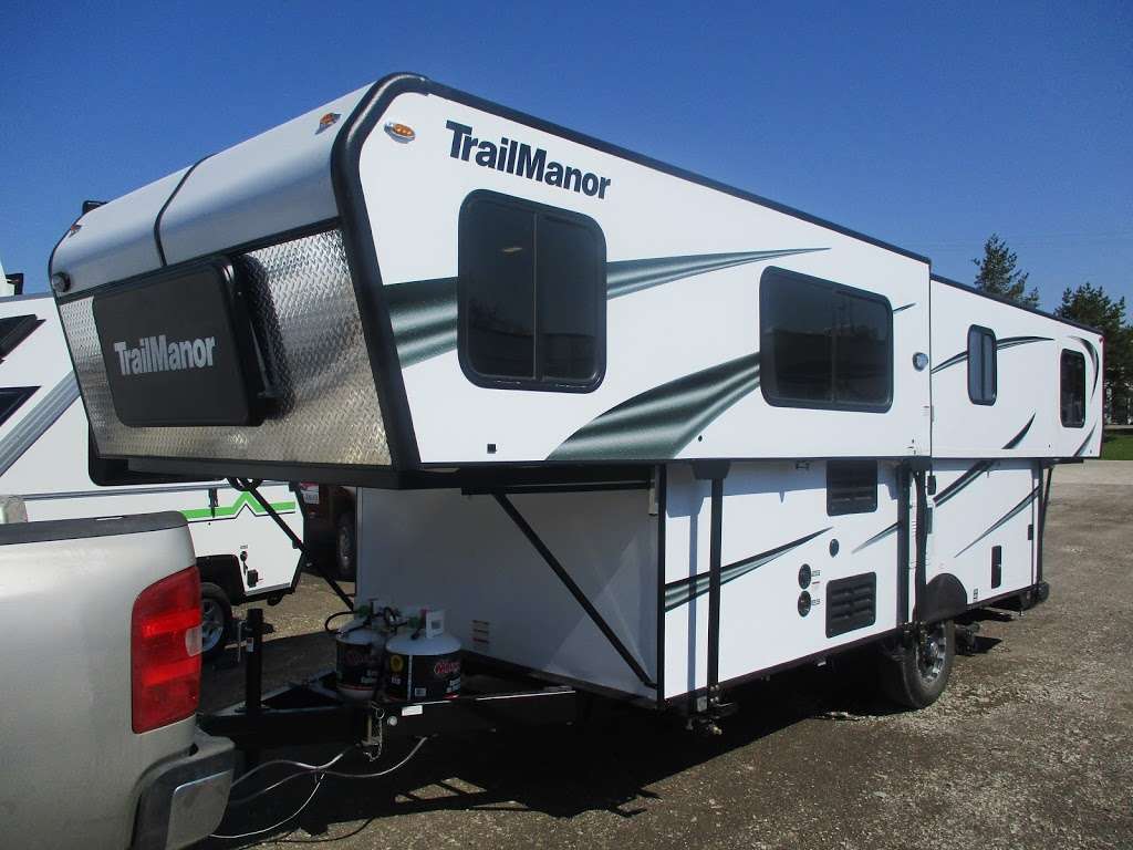 Prossers Premium RV Outlet | 14003 Leetsbir Rd, Sturtevant, WI 53177, USA | Phone: (262) 898-2610