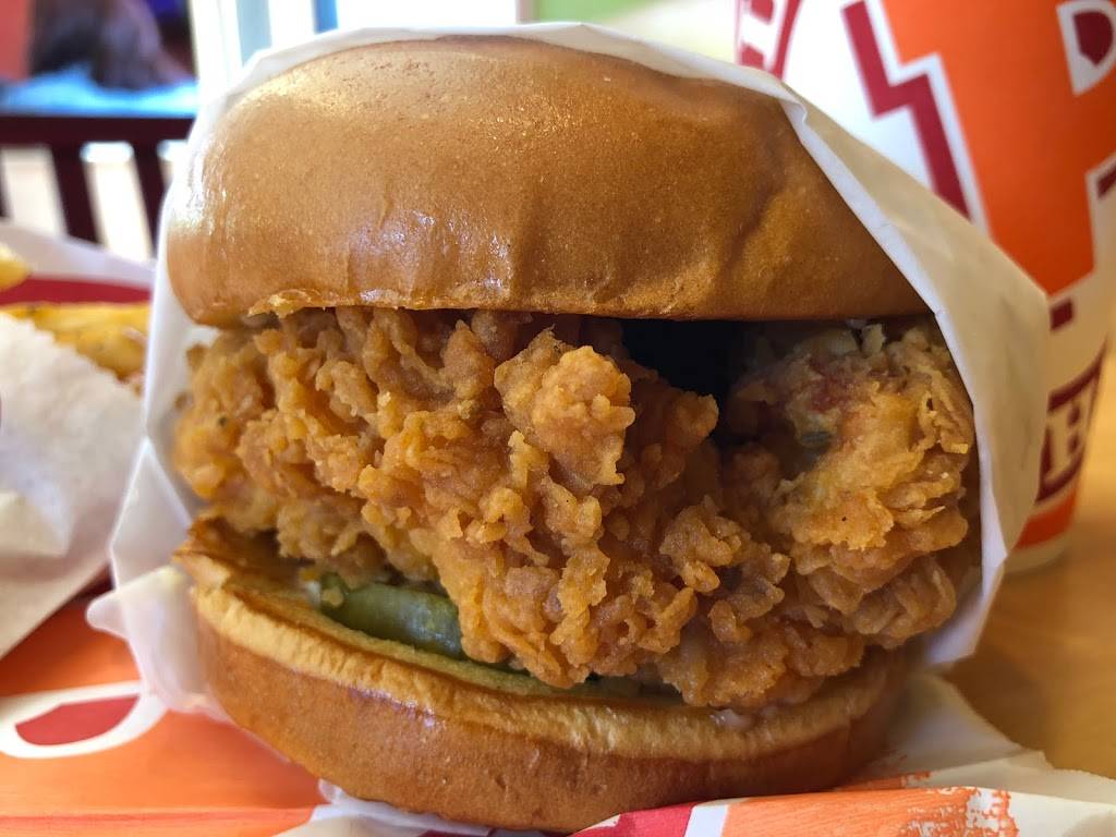 Popeyes Louisiana Kitchen | 901 El Camino Ave, Sacramento, CA 95815, USA | Phone: (916) 564-2778