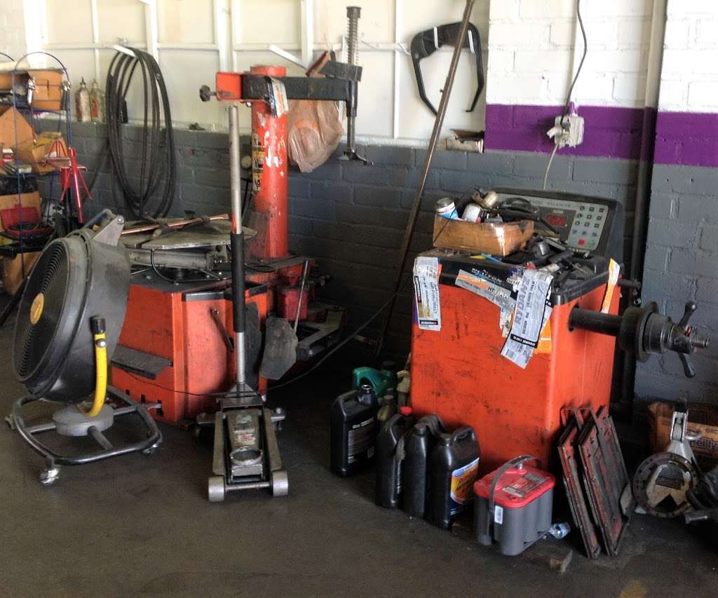 L S Tire Service And Auto Repair 2835 Century Blvd South Gate Ca 90280 Usa