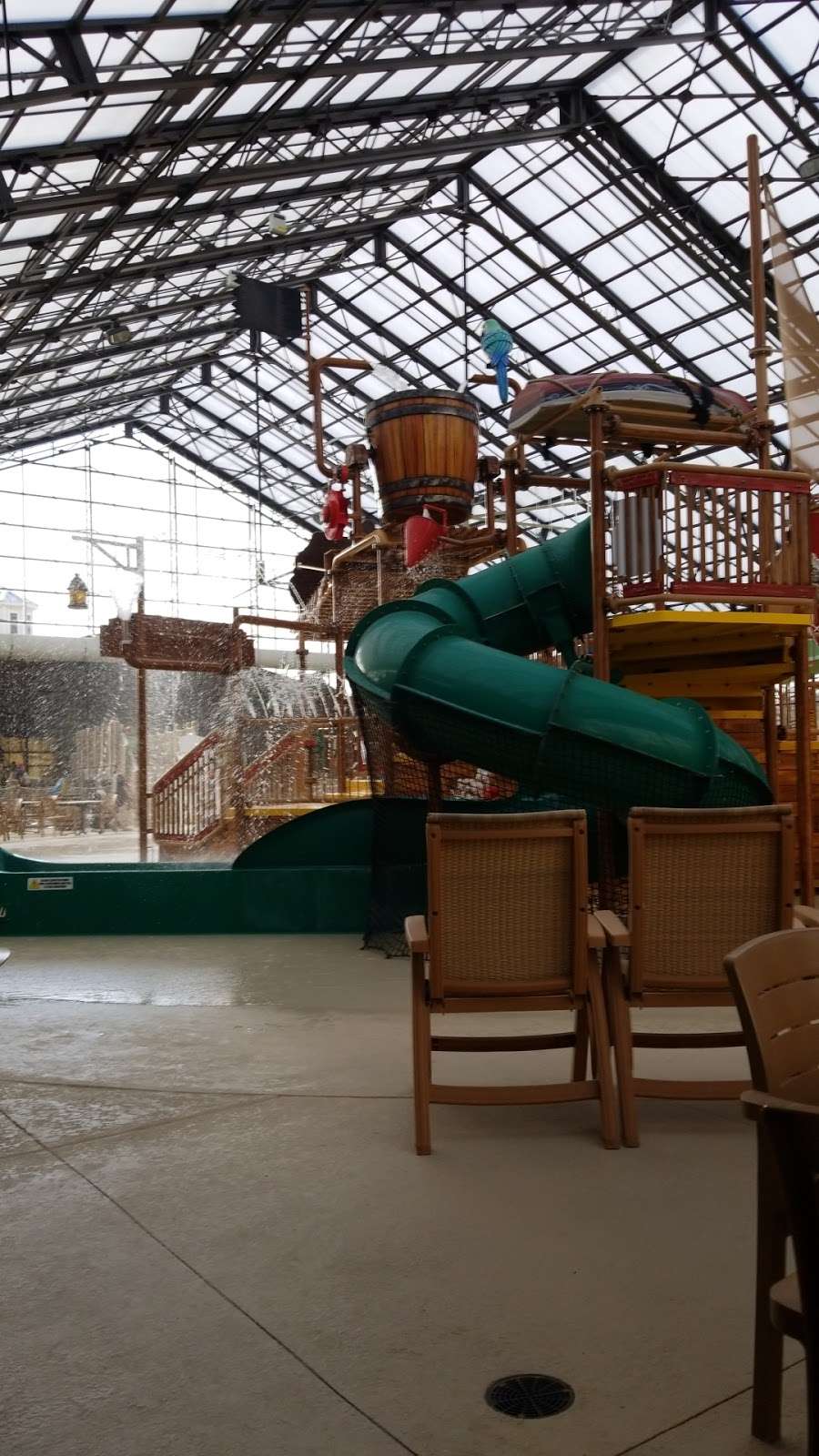 Pirates Cay Indoor Water Park | 2558 N 3653rd Rd, Sheridan, IL 60551, USA | Phone: (815) 496-3292