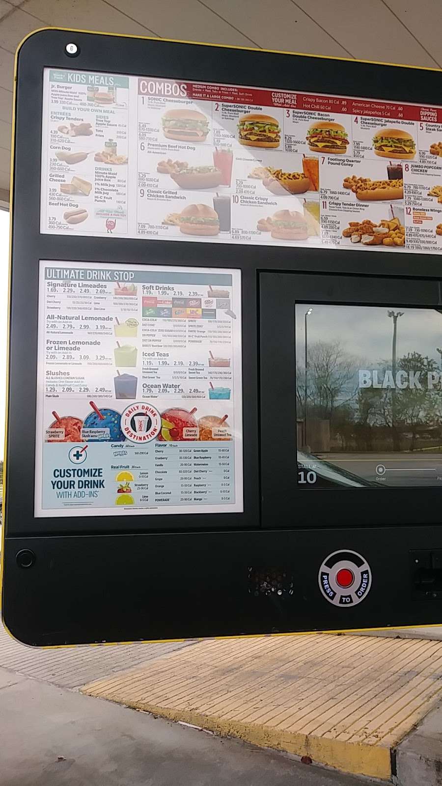 Sonic Drive-In | 11390 Monroe Blvd, Houston, TX 77075, USA | Phone: (713) 987-9319