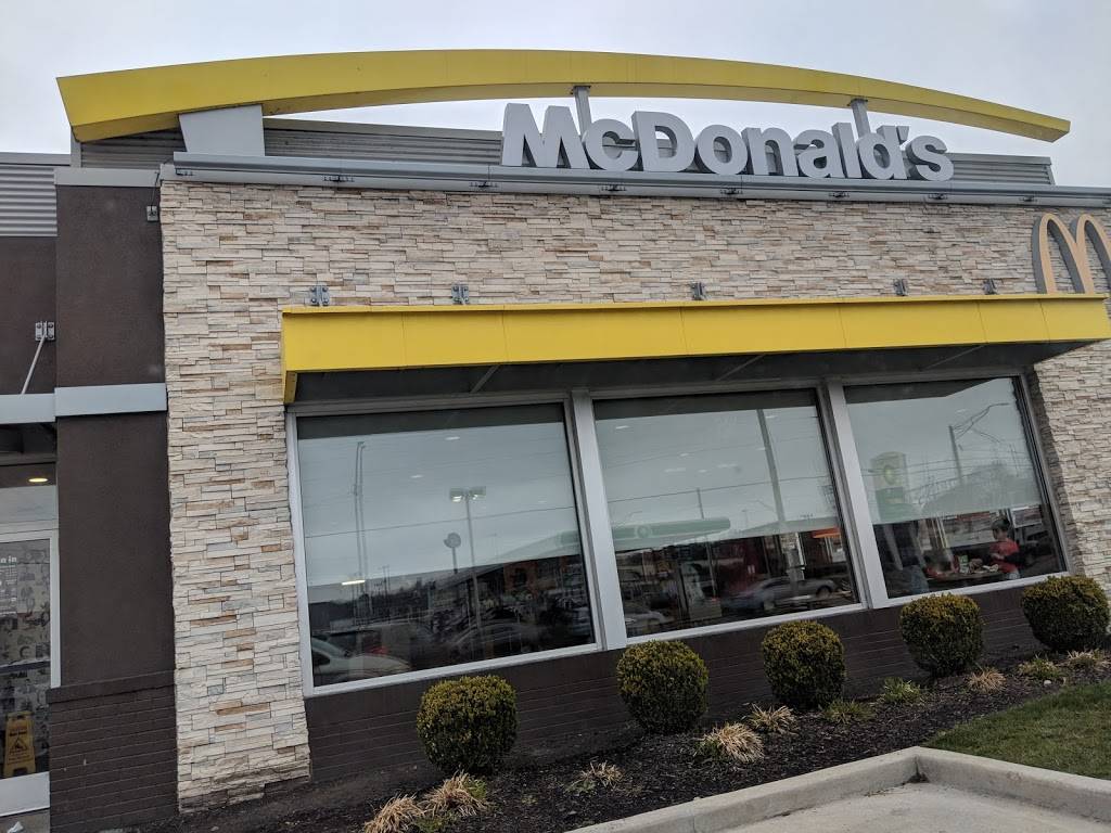 McDonalds | 255 W Mitchell Ave, Cincinnati, OH 45232, USA | Phone: (513) 681-9650