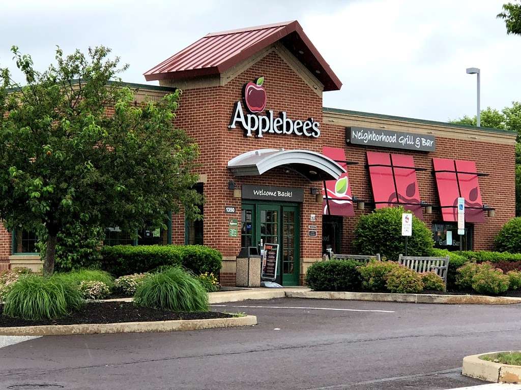 Applebees Grill + Bar | 70 Buckwalter Rd, Linfield, PA 19468, USA | Phone: (610) 792-8136