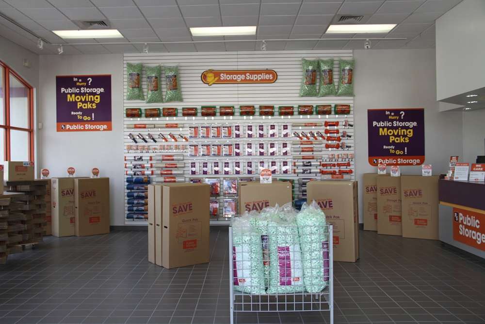 Public Storage | 360 E State Rd 434, Longwood, FL 32750, USA | Phone: (407) 501-4179