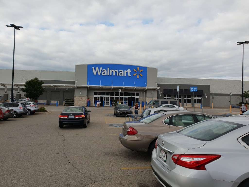 Walmart Supercenter | 1362 W Main St, Whitewater, WI 53190, USA | Phone: (262) 473-7744