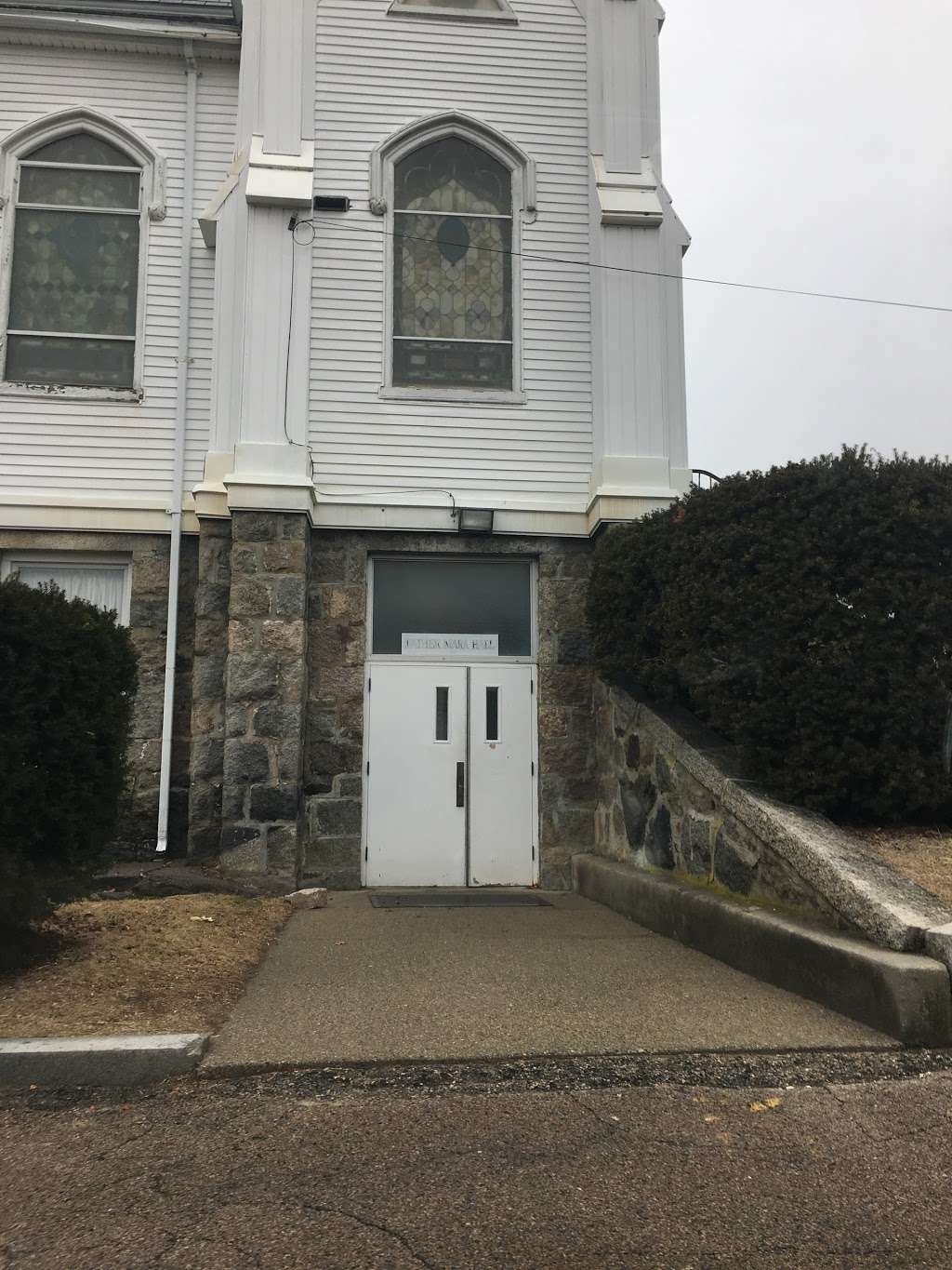 St Josephs Parish | 151 Village St, Medway, MA 02053, USA | Phone: (508) 533-6500