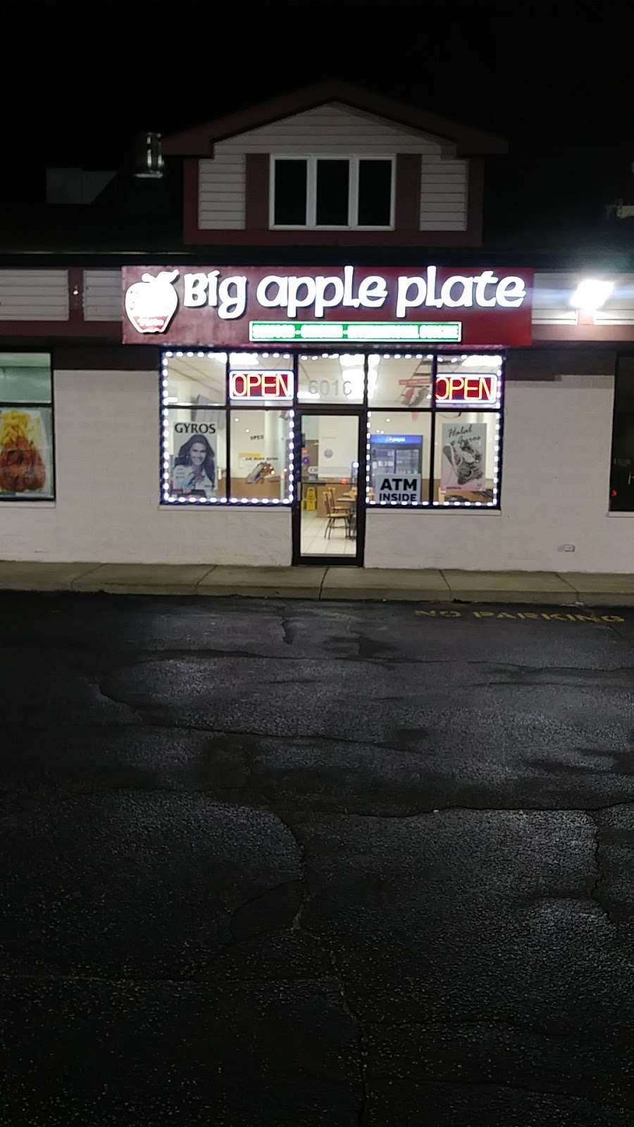 Big Apple Plate | 6016 Broadway, Merrillville, IN 46410 | Phone: (219) 888-9105