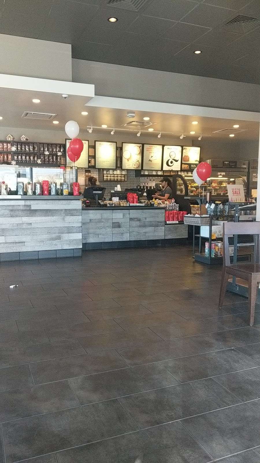 Starbucks | 13686 Foothill Blvd, Sylmar, CA 91342 | Phone: (818) 336-4840