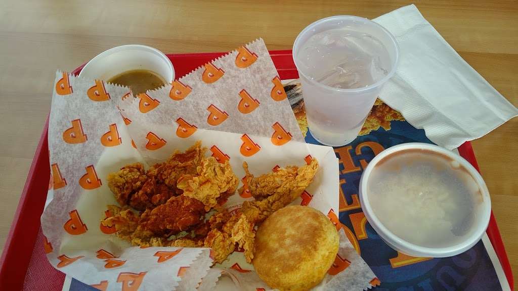 Popeyes Louisiana Kitchen | 11240 Veterans Memorial Dr, Houston, TX 77067, USA | Phone: (281) 847-0506