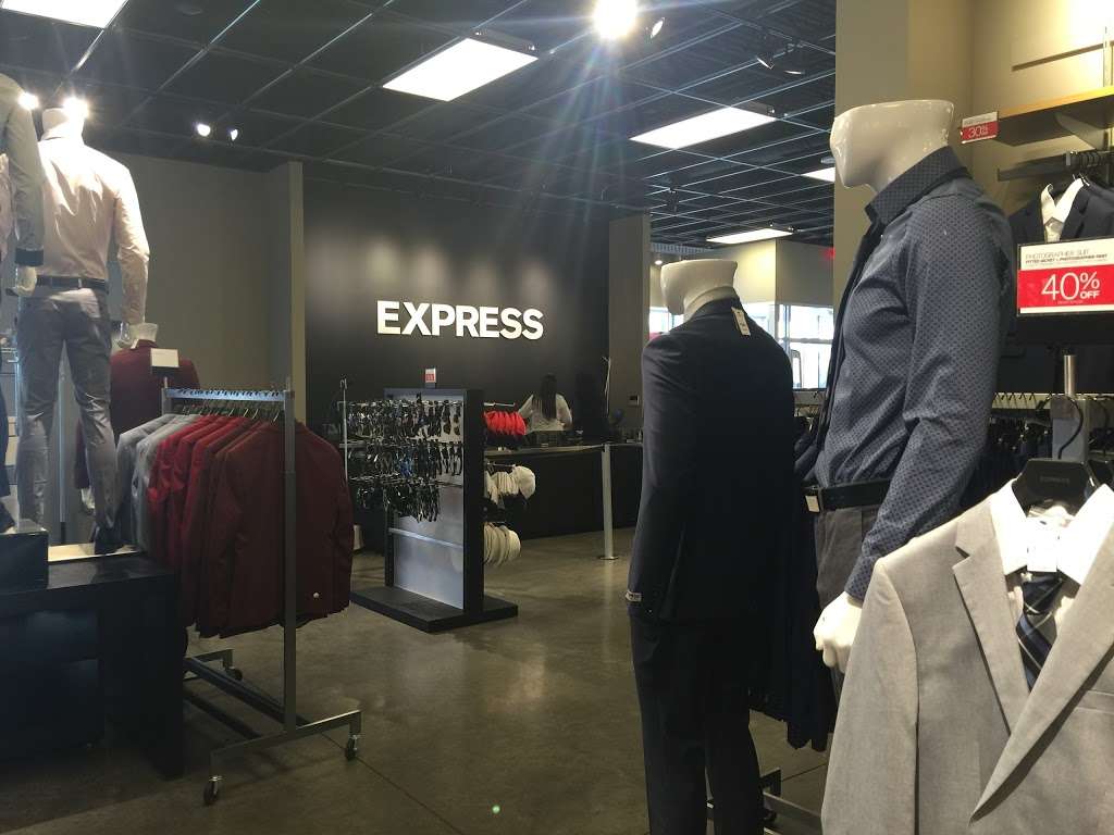 Express Factory Outlet | 6800 N 95th Ave, Glendale, AZ 85305, USA | Phone: (480) 477-0941