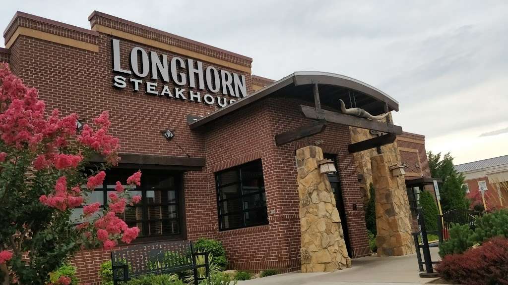 LongHorn Steakhouse | 505 Fletcher Dr, Warrenton, VA 20186, USA | Phone: (540) 341-0392