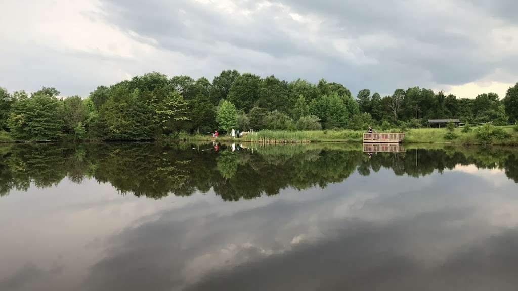 Claude Moore Nature Center | 21544 Old Vestals Gap Rd, Sterling, VA 20164, USA