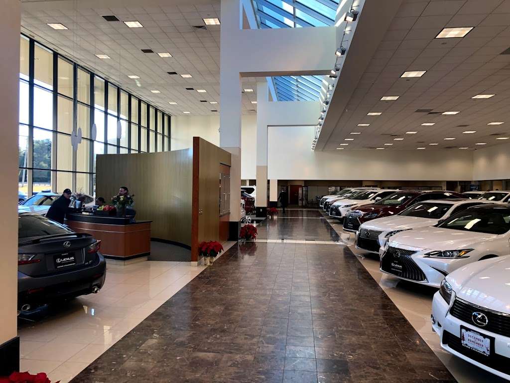 Herb Chambers Lexus | 25 PROVIDENCE HIGHWAY, US-1, Sharon, MA 02067, USA | Phone: (508) 668-5600