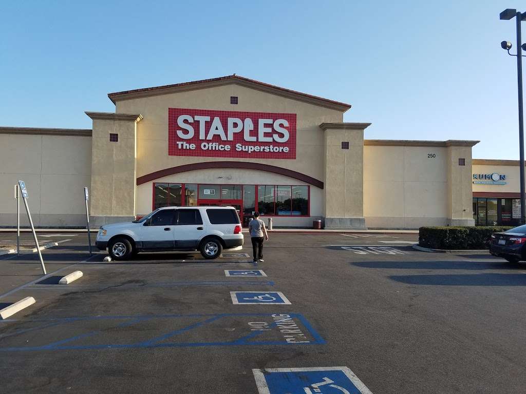 Staples | 250 E Sepulveda Blvd, Carson, CA 90745 | Phone: (310) 522-0810