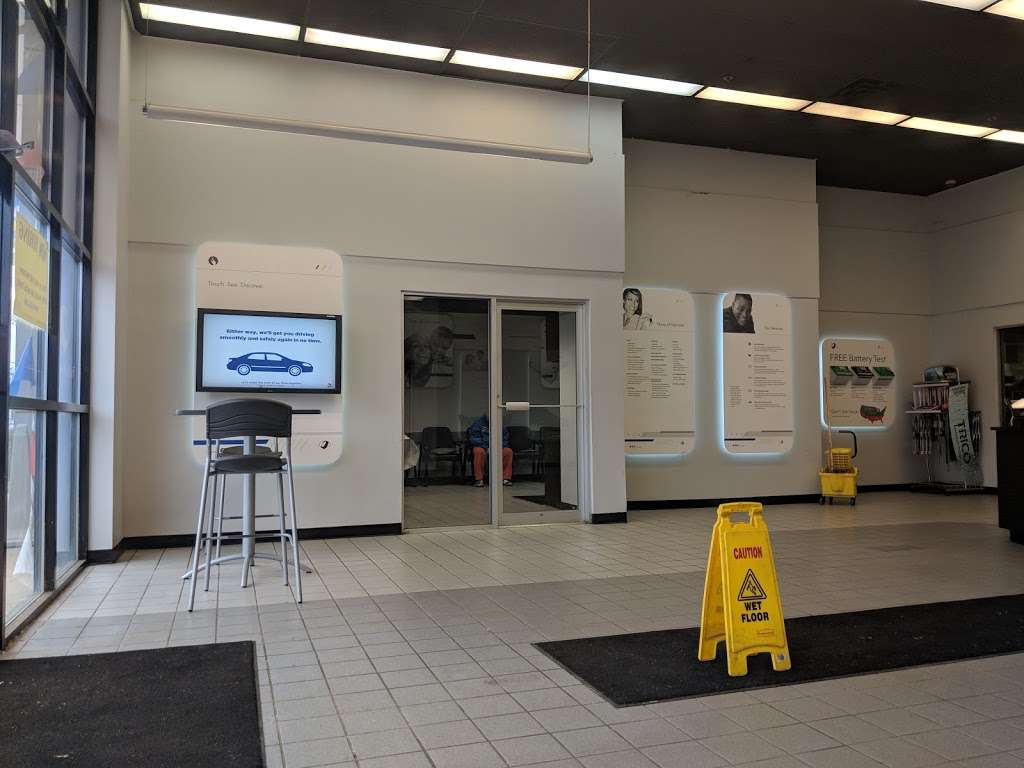 NTB-National Tire & Battery | 20 Stockwell Dr, Avon, MA 02322, USA | Phone: (508) 559-9191
