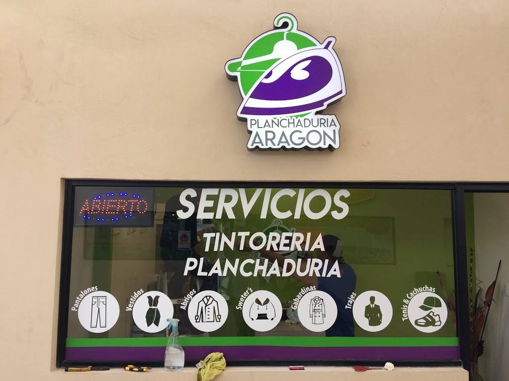Planchaduria Aragon | local 1, Plaza Aragon, Calle Paseo De Borja 350, Jardines de Arafon, 32472 Cd Juárez, Chih., Mexico | Phone: 656 008 1122