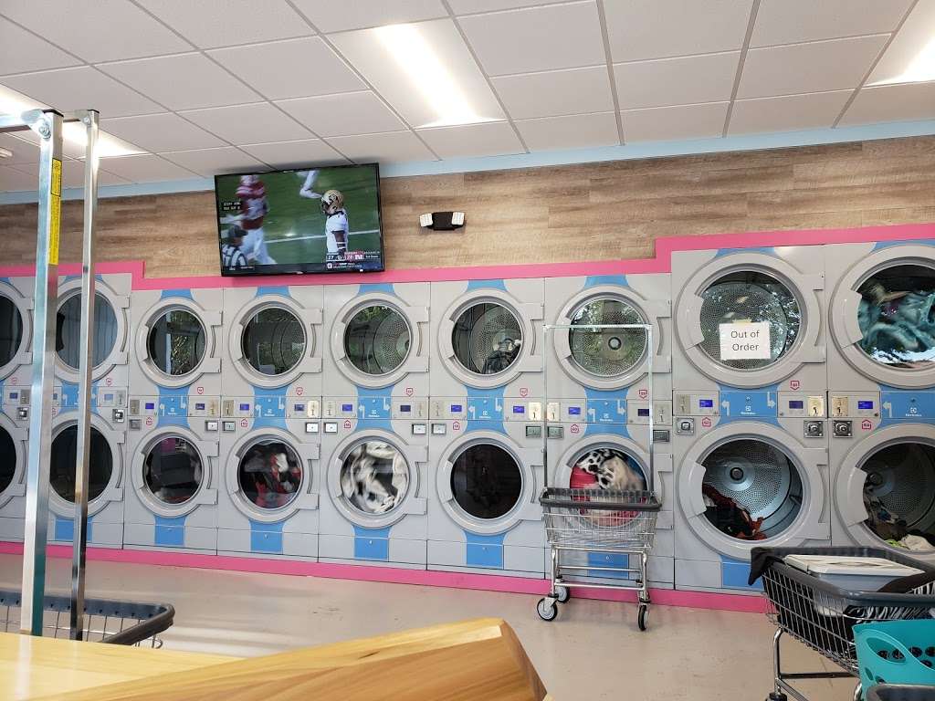 The Laundry Room | 901 E Arrowood Rd, Charlotte, NC 28217, USA | Phone: (980) 237-9570