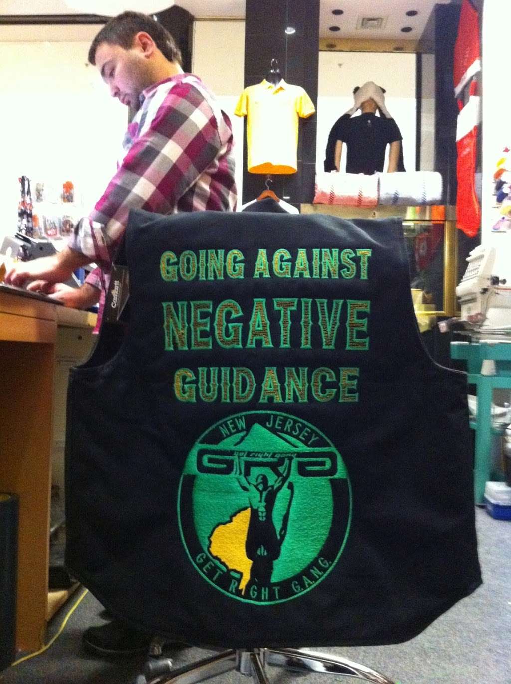Golge Clothing Store 180 Nj 35 Eatontown Nj 07724 Usa