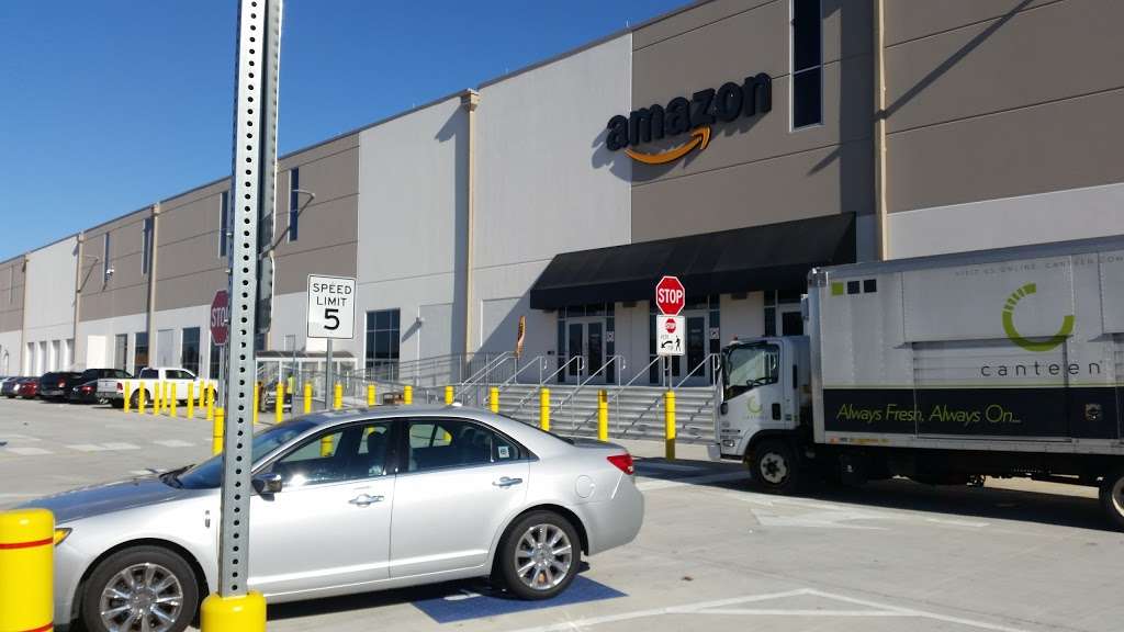 Amazon Warehouse | 600 Principio Parkway West, North East, MD 21901, USA