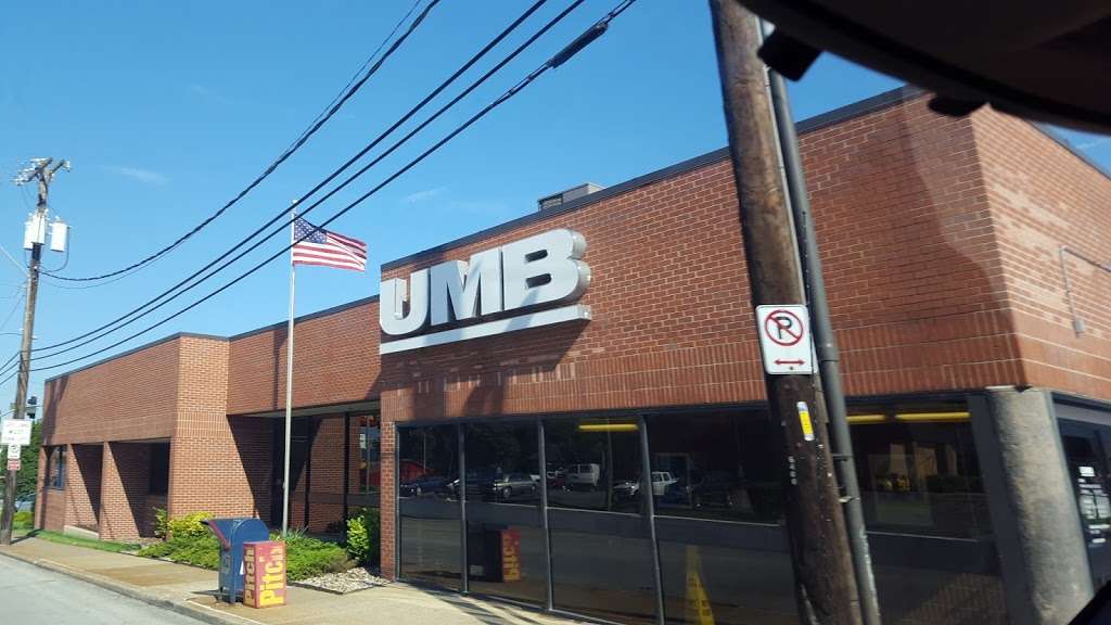 UMB Bank | 6400 Independence Ave, Kansas City, MO 64125 | Phone: (816) 245-8510