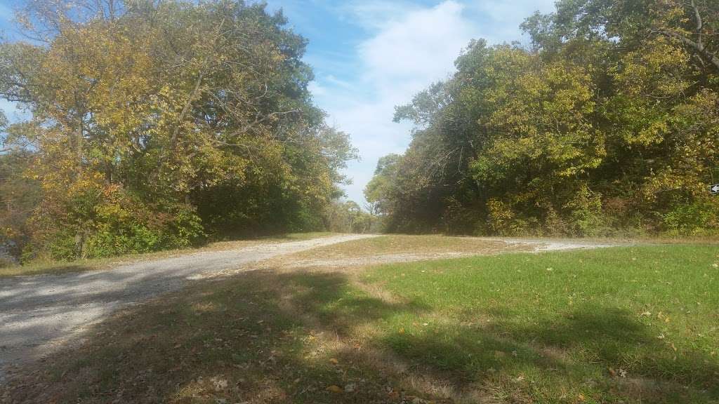 Wyandotte County Lake Shelter | Wyandotte County Lake Trails, Kansas City, KS 66109, USA