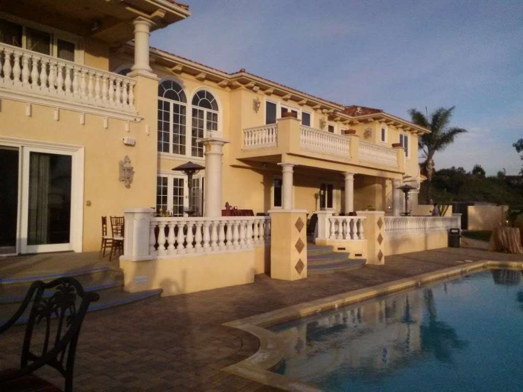 Beachbarn | 2901 Novilla, San Clemente, CA 92673, USA | Phone: (949) 230-7393