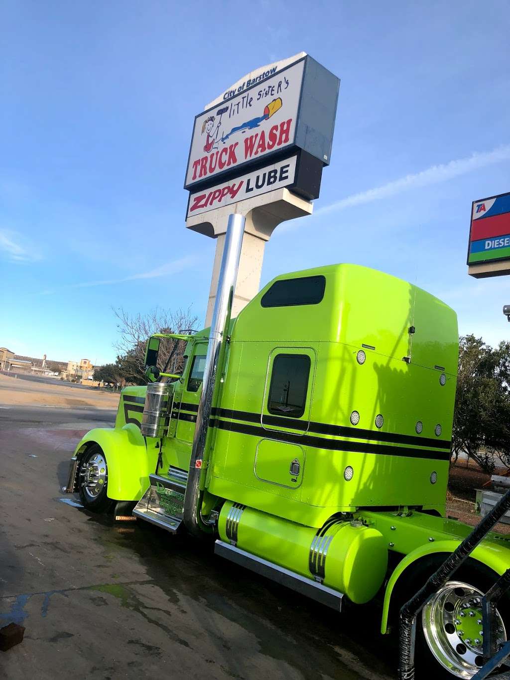 little sisters truck wash barstow