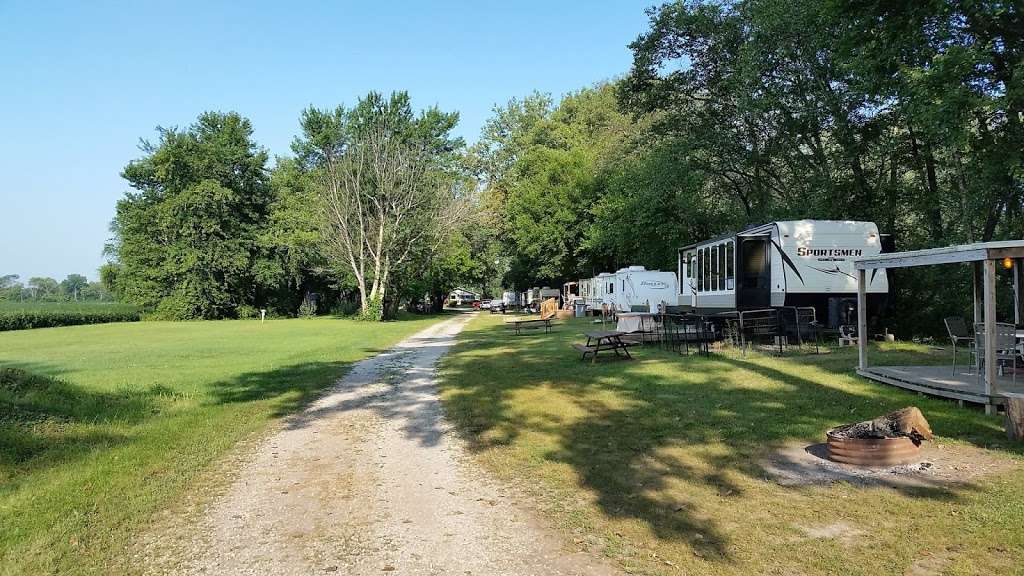 Lake Alexander Campground | 12799 IL-114, Momence, IL 60954, USA | Phone: (815) 472-4171