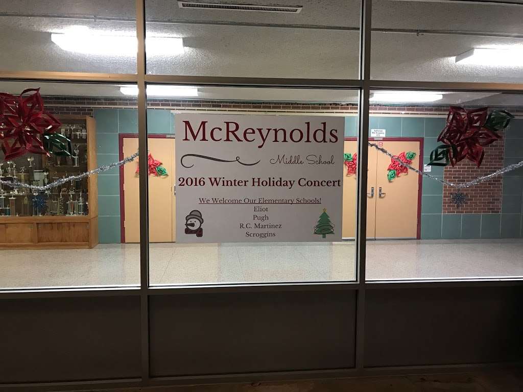 McReynolds Middle School | 5910 Market St, Houston, TX 77020, USA | Phone: (713) 671-3650